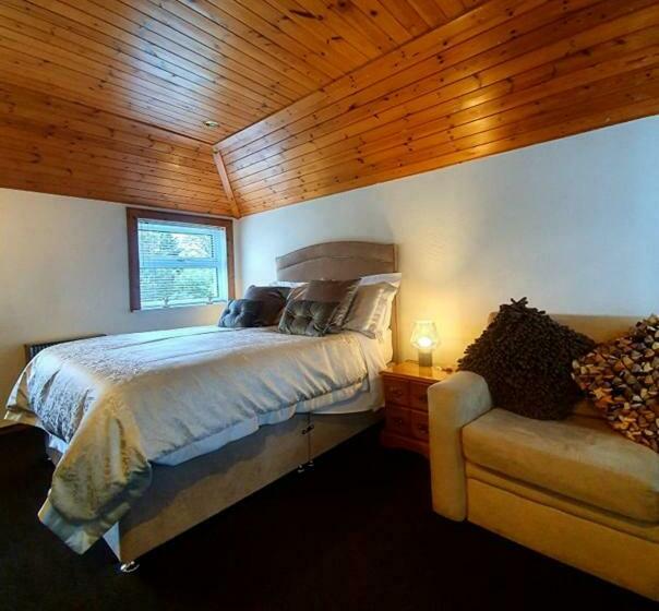 مبيت وإفطار Groom S Cottage