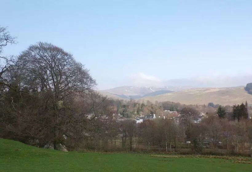 Aamiaismajoitus (B&B) Groom S Cottage