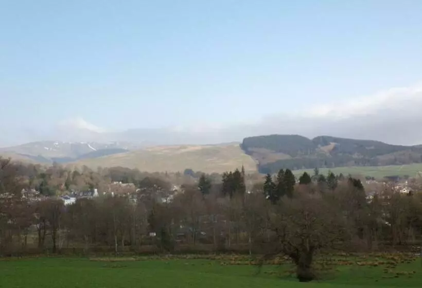 Aamiaismajoitus (B&B) Groom S Cottage