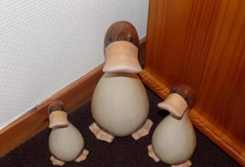 مبيت وإفطار Groom S Cottage