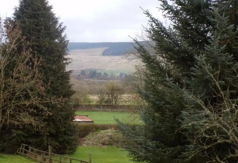 Aamiaismajoitus (B&B) Groom S Cottage