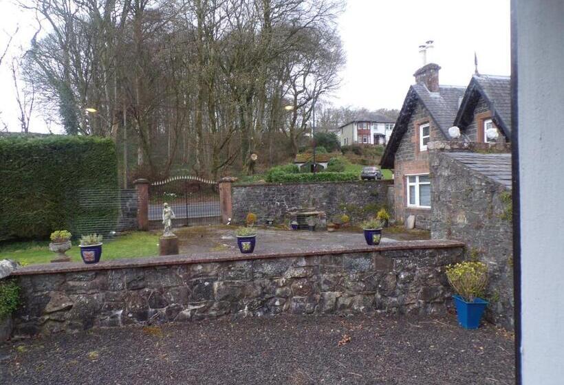 مبيت وإفطار Groom S Cottage