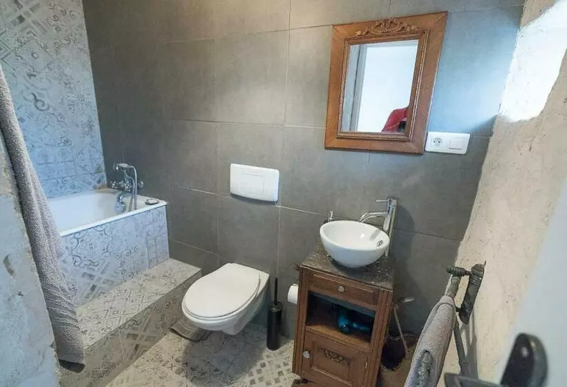 Aamiaismajoitus (B&B) La Chambre De Seraphin