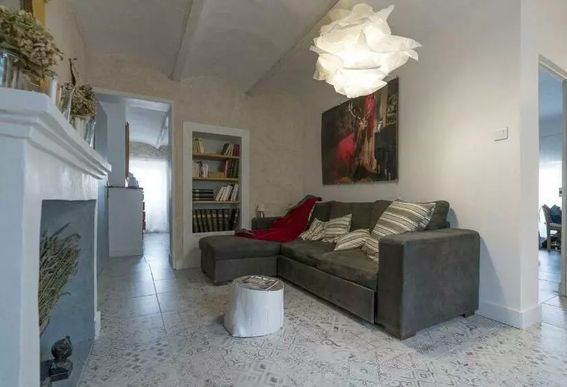 Aamiaismajoitus (B&B) La Chambre De Seraphin