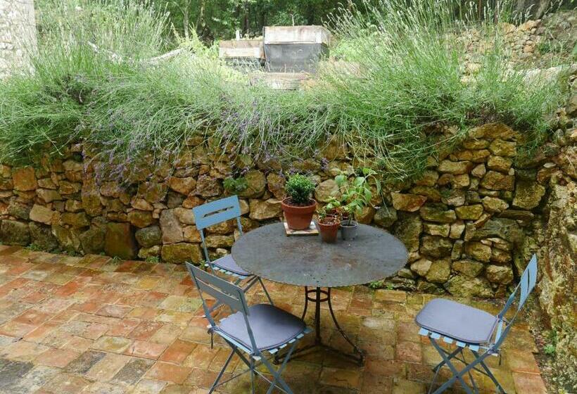 ベッドアンドブレックファースト La Chambre De Seraphin