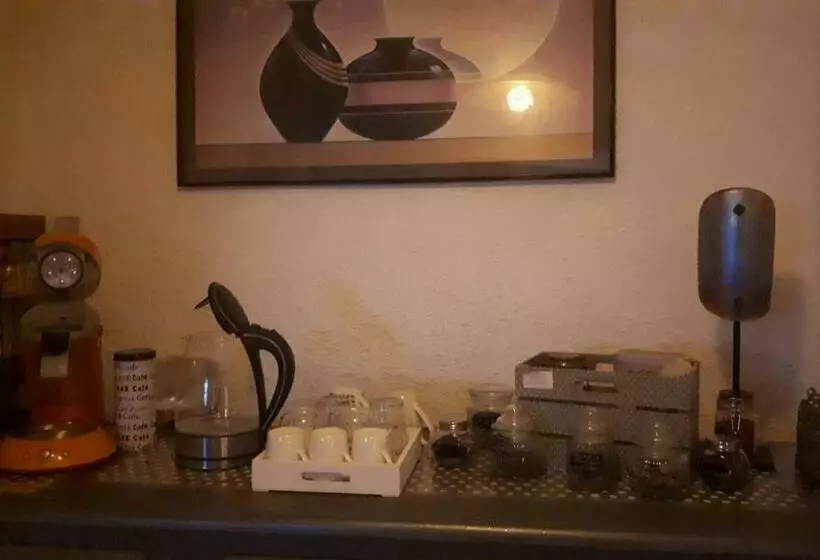 ベッドアンドブレックファースト Les Mirabelles Chambres D Hôtes