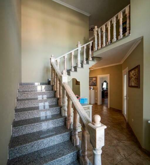 Пансион Absolut Residence Hateg