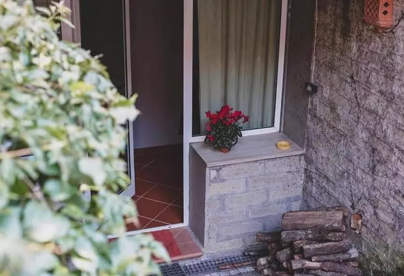 Majatalo Alloggio I Geranei