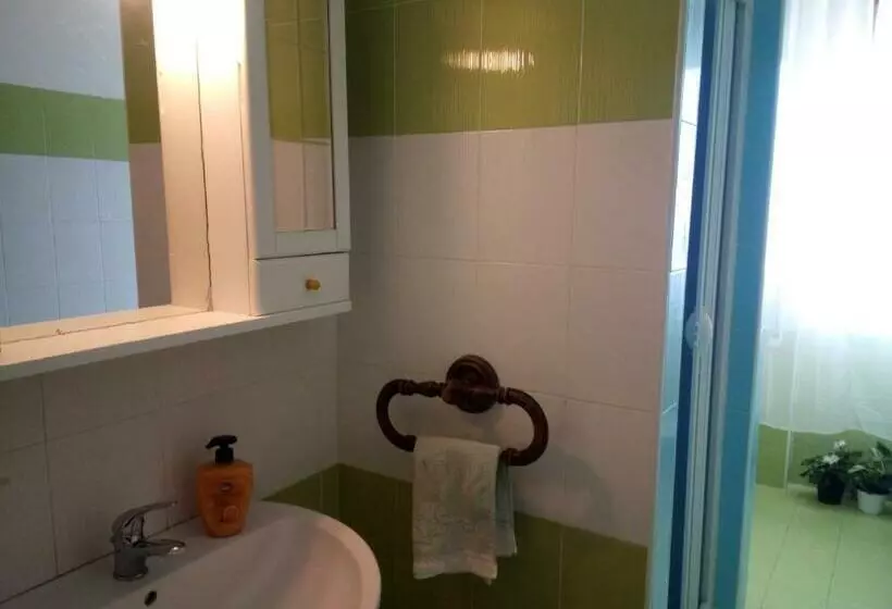 پانسیون Bed & Breakfast La Terrazza