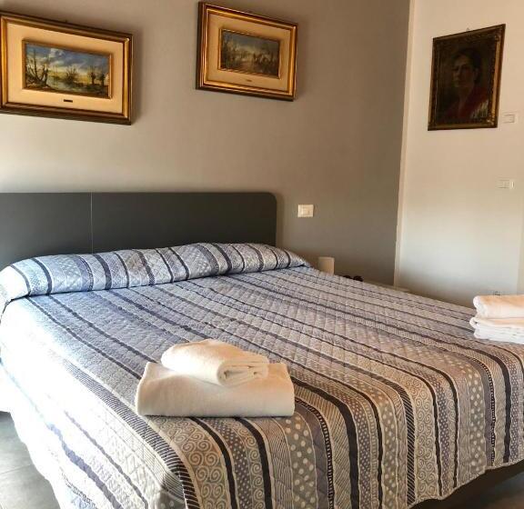 פנסיון La Casa Della Ada