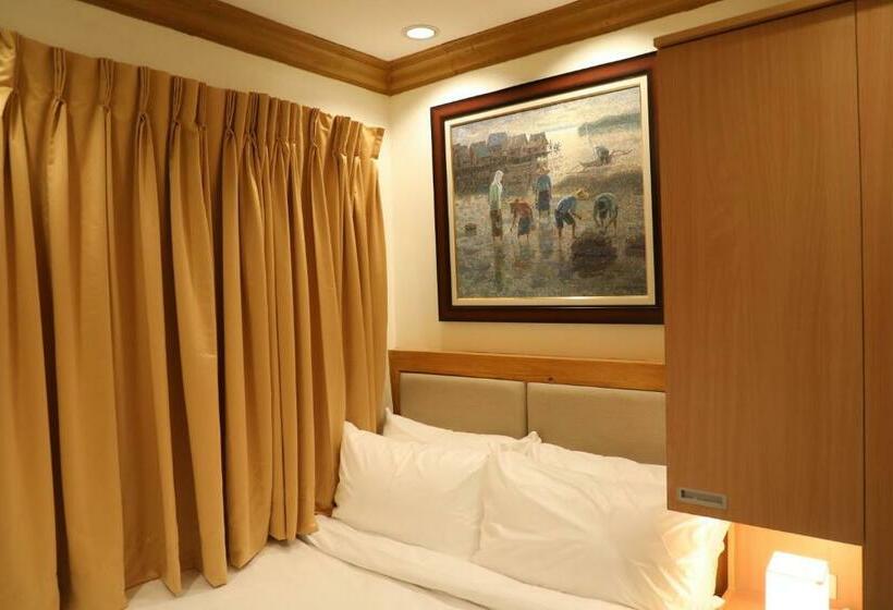 פנסיון Stay Amare Bayswater Mactan