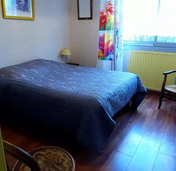 Aamiaismajoitus (B&B) Chambre D Hôtes Dans Résidence