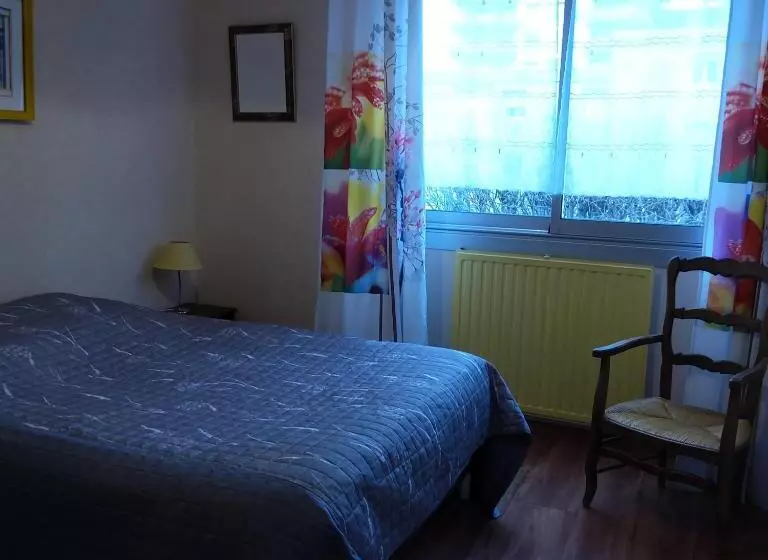 Aamiaismajoitus (B&B) Chambre D Hôtes Dans Résidence