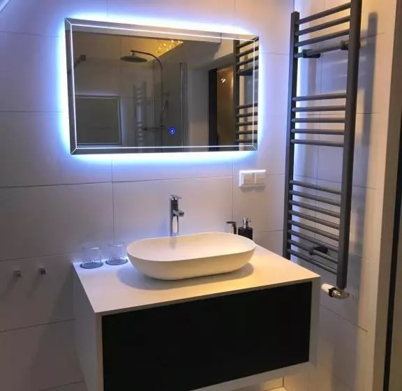 Aamiaismajoitus (B&B) Nabij De Molen