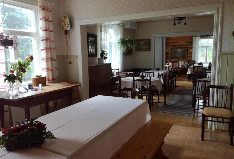 Hotel Ellilän Kievari