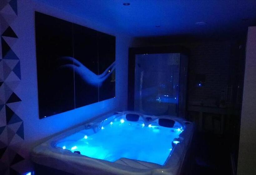 هتل Spabyelleetlui Spa Rouge Ou Bleu