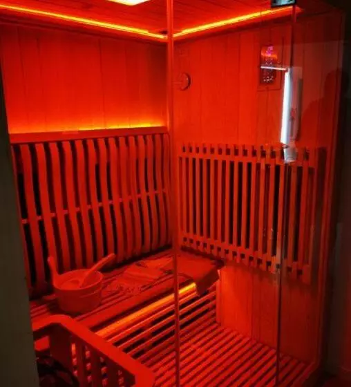 Hotelli Spabyelleetlui Spa Rouge Ou Bleu