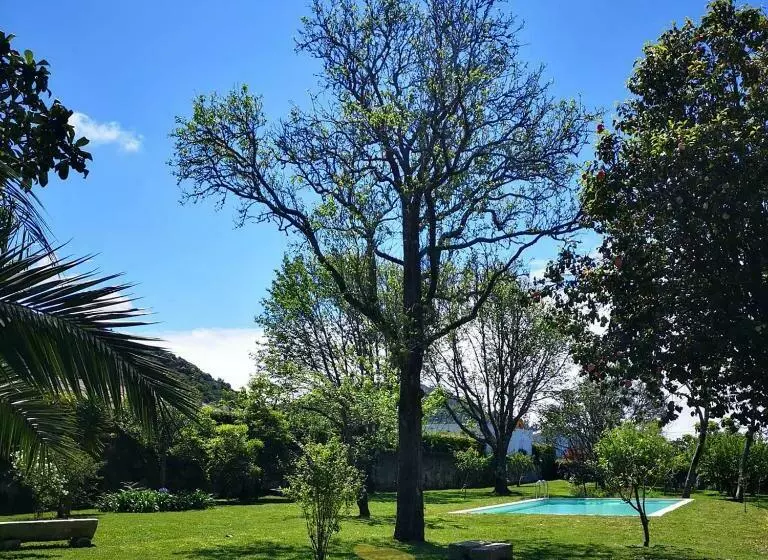 Majatalo Antas Guest House