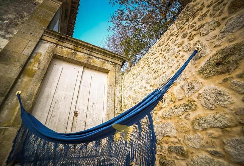 پانسیون Antas Guest House