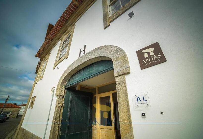 پانسیون Antas Guest House