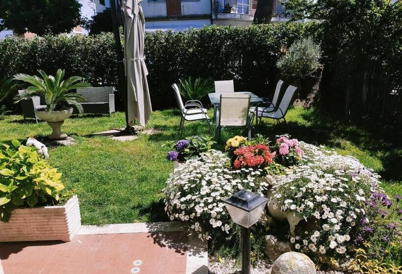 پانسیون Luxury Apartment Magnolia Terrace