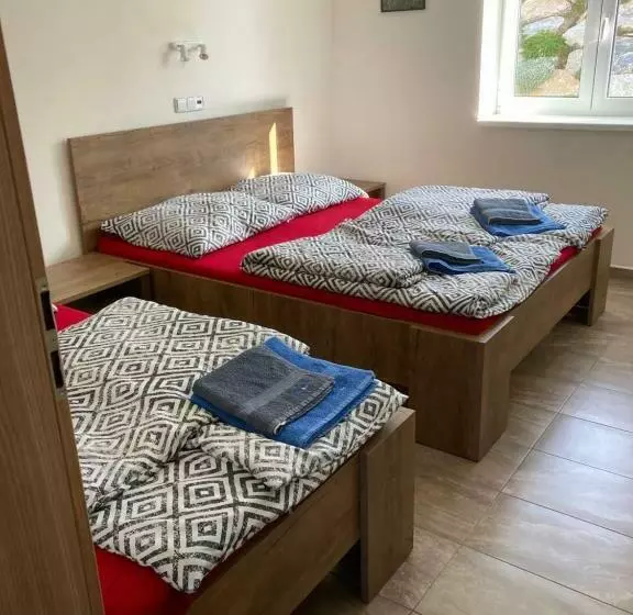 Majatalo Rodinný Penzion Marmar