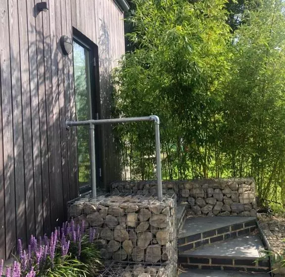 The Bamboo Lodge   B&b / Self Catered Apartment