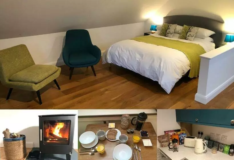 The Bamboo Lodge   B&b / Self Catered Apartment