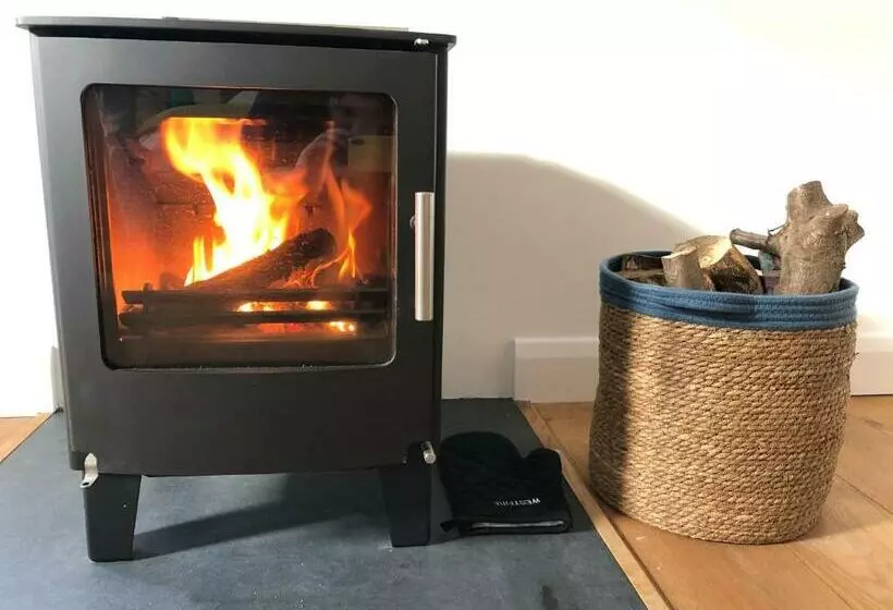 The Bamboo Lodge   B&b / Self Catered Apartment