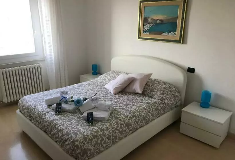 B&b Il Poeta Sul Mare