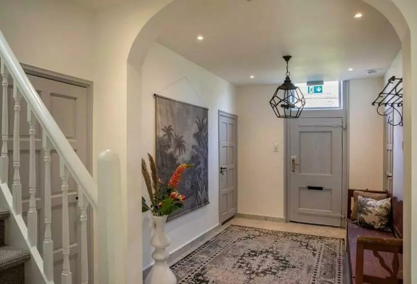 Aamiaismajoitus (B&B) De Heerlijkheid Van Noordwelle Adults Only