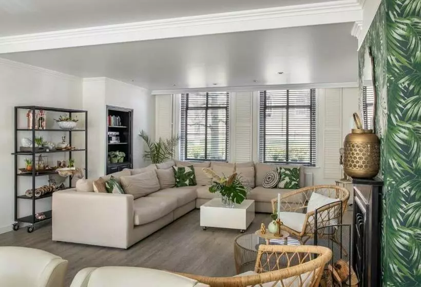 Aamiaismajoitus (B&B) De Heerlijkheid Van Noordwelle Adults Only