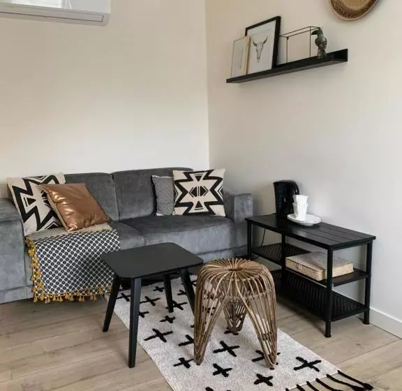 Aamiaismajoitus (B&B) De Heerlijkheid Van Noordwelle Adults Only