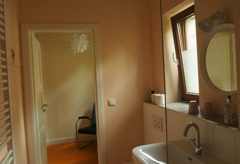 Aamiaismajoitus (B&B) Emmas