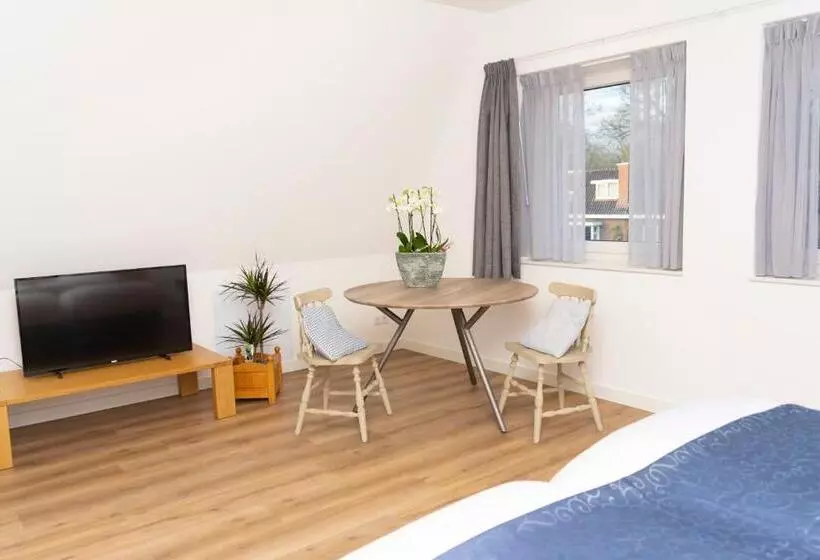 Aamiaismajoitus (B&B) Logement Gieten