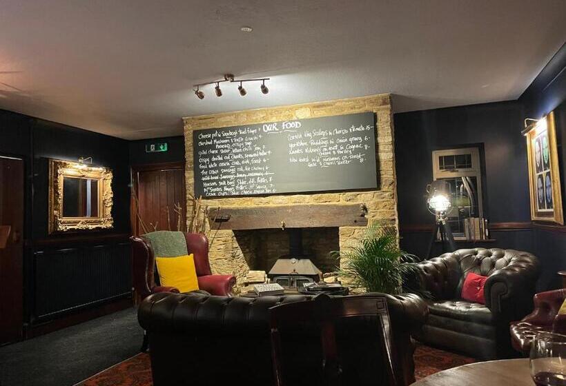 مبيت وإفطار The Long House