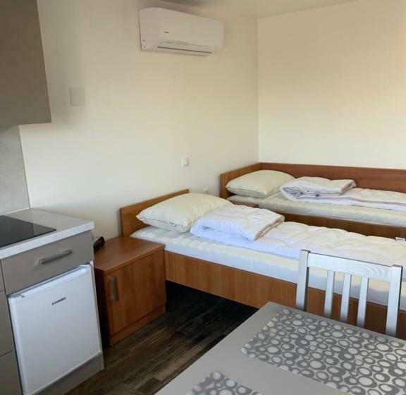 펜션 Apartman Decorus
