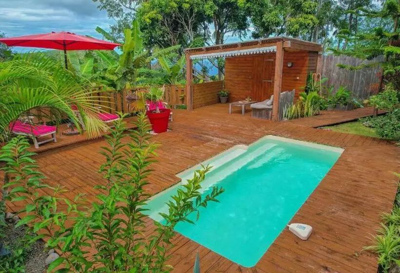 پانسیون Chalets Tikinou