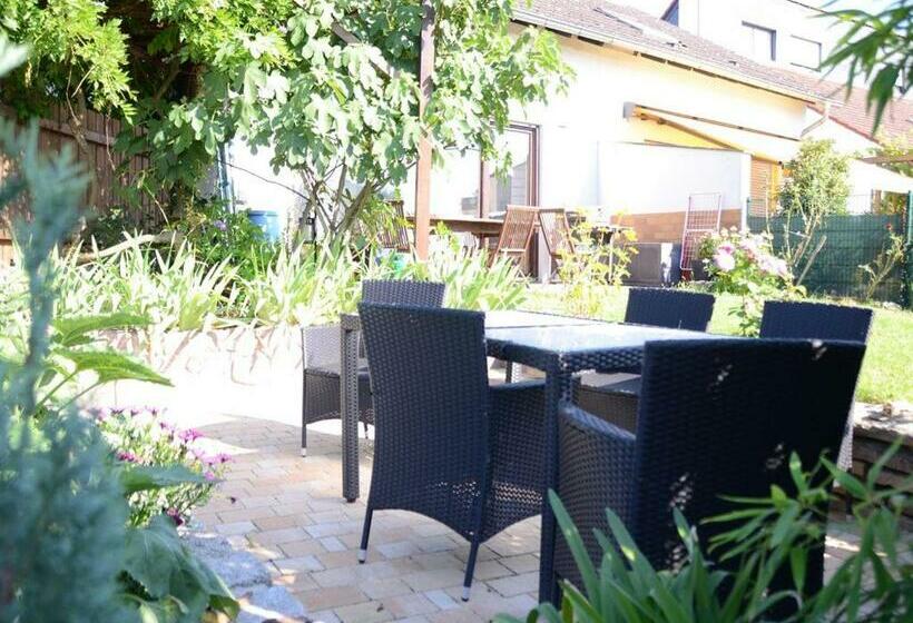 펜션 Lms Apartments