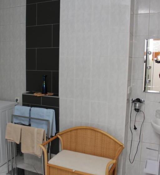 פנסיון Weinkeller Wölk