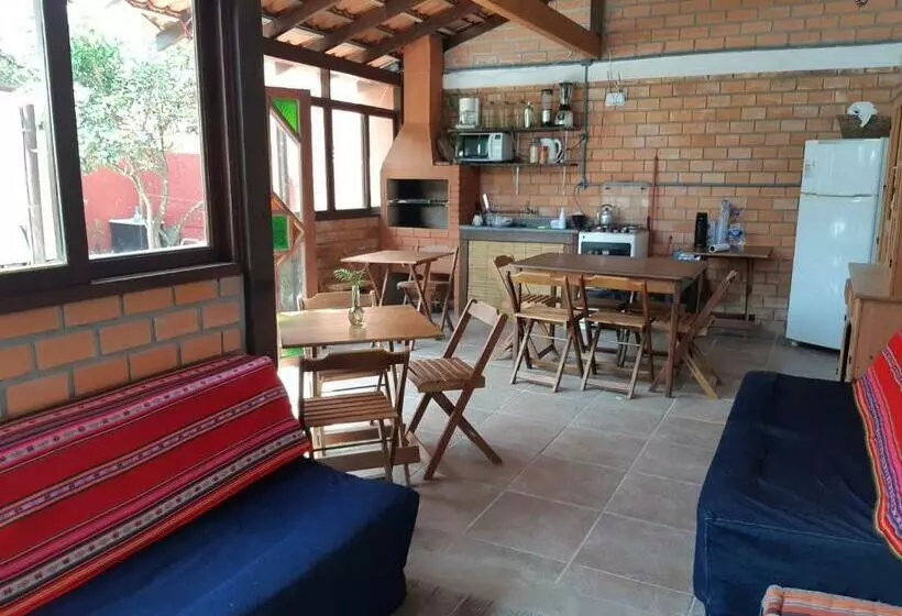 Retkeilymaja Apartamento Guarda Do Embaú