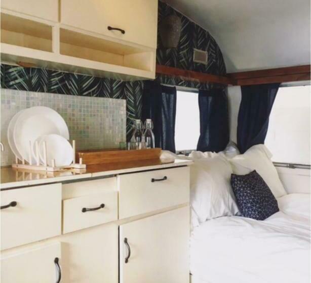 فندق صغير Towed Town Camping