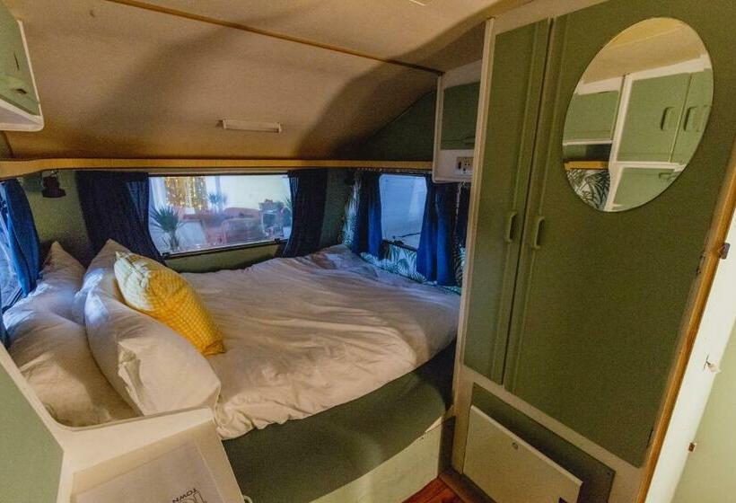 فندق صغير Towed Town Camping