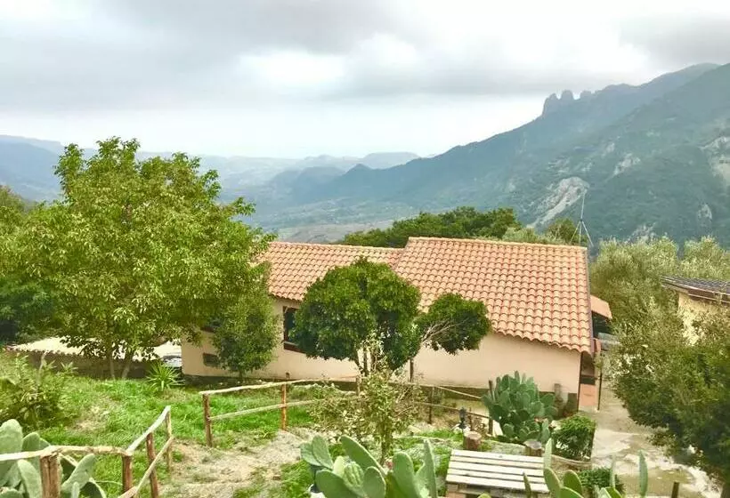 ベッドアンドブレックファースト Magia Dell Aspromonte