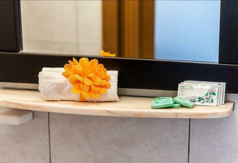 ベッドアンドブレックファースト Accussì