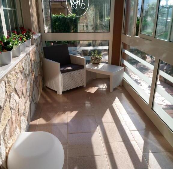 ベッドアンドブレックファースト Accussì