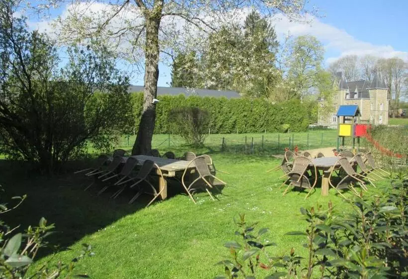 Aamiaismajoitus (B&B) Chambres D Hôtes Des Ardennes