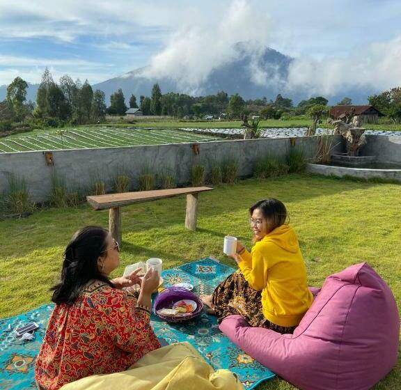 Отель Bukit Catu Bungalows