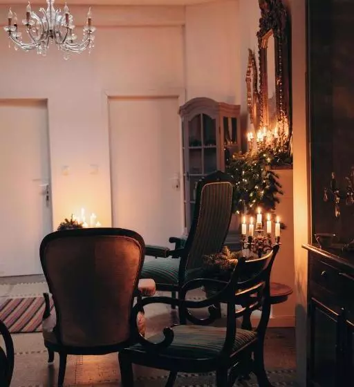 پانسیون L Atelier De Hugo
