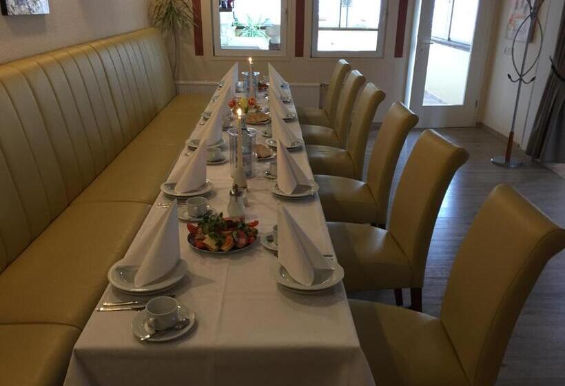 Pension Zum Lindeneck